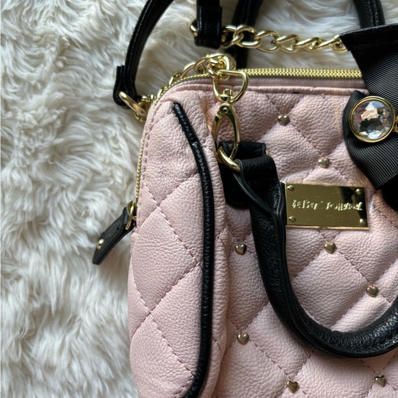 Betsey Johnson purse - Picture 4 of 13